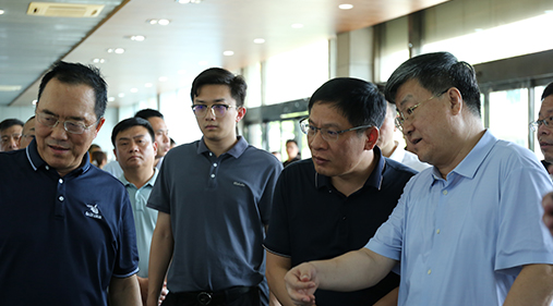 【新鄉(xiāng)網(wǎng)】新鄉(xiāng)市領導調研振動篩分產(chǎn)業(yè)鏈及企業(yè)上市工作